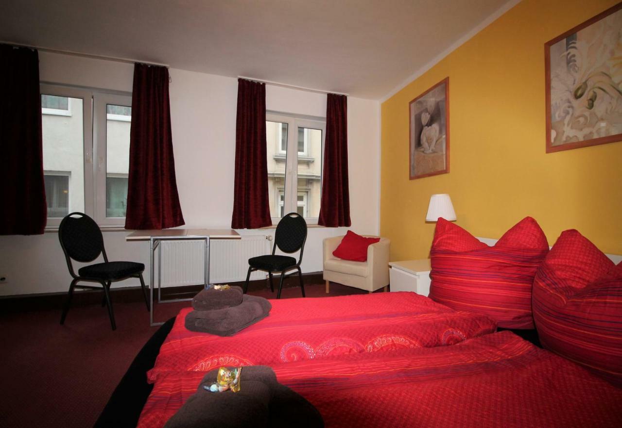 Hotel Sleep In Hamburg St. Pauli Exterior foto