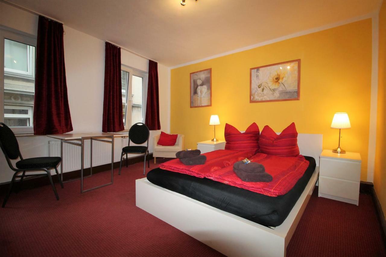 Hotel Sleep In Hamburg St. Pauli Exterior foto